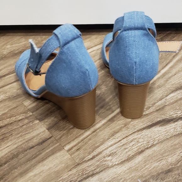 QUPID Denim Wedges size 6 - Picture 4 of 5